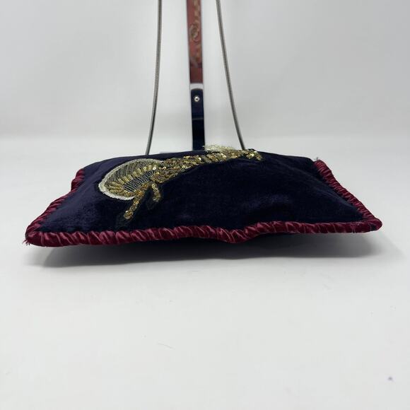 Steve Madden Pegasus Crossbody Shoulder Bag Blue Velvet Gold Sequins Zip Top - Picture 7 of 10